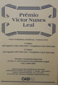  <b> 16º Prêmio Jurídico "Victor Nunes Leal" – Tema Livre  <br /> -A Corte de Warren - 1953/1969 <br /> - Revolução Constitucional. <br /> -A Sociedade em Conta de Participação. <br /> -A Função Seletiva da Isenções Tributárias. <br /> -Evolução do Direito de Navegação Aéreo. <br /> -O Abuso do Direito na Sociedade Anônima. <br /> -Reflexos da Inseminação Artificial. <br /> -Da Doação. <br /> -A Proteção Jurídica do Software no Direito Brasileiro. <br /> -Responsabilidade Civil do Acionista Controlador e da Sociedade Controladora. 
